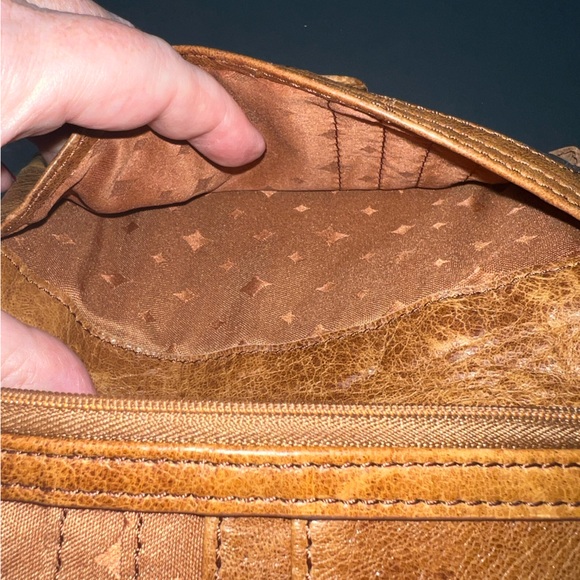 Fossil Emory Striped Leather Clutch Wallet Featuring a "Long Live Vintage" Logo - Picture 5 of 7